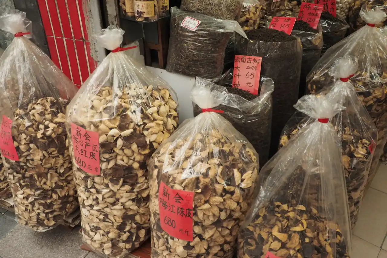 VI设计与包装设计的协同策略：从品牌识别到货架呈现的一致性构建