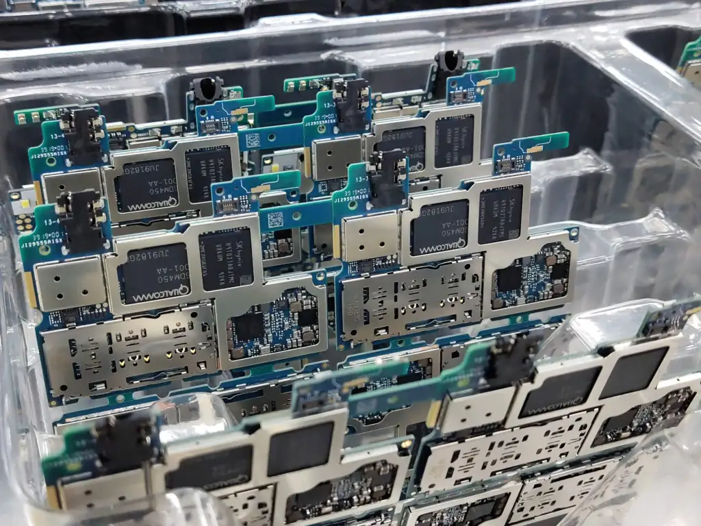 画册设计印刷工艺对比:数码快印与传统胶印的适用场景分析