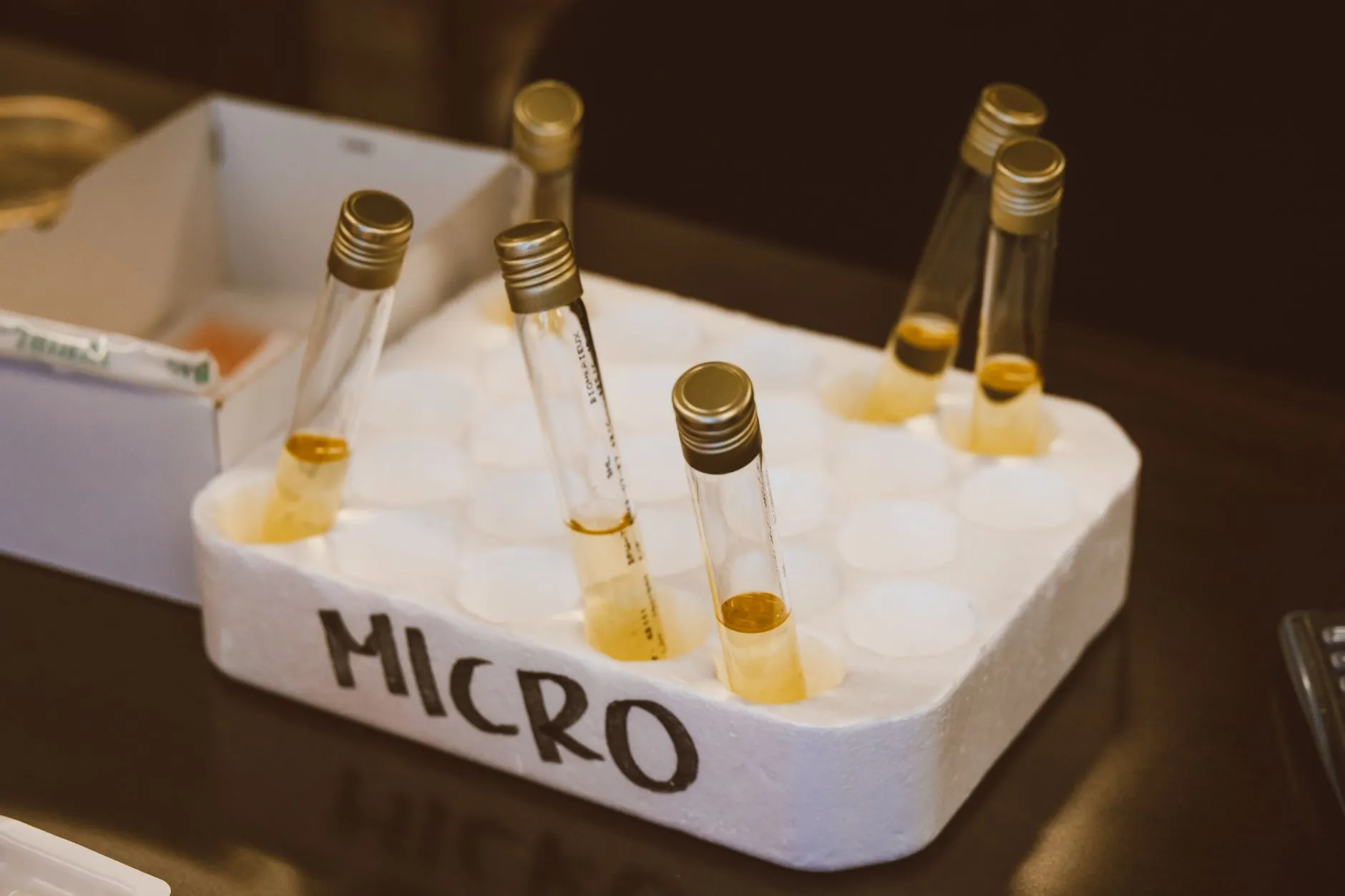 广告设计中的品牌视觉一致性：重庆企业如何通过VI设计建立长期市场认知