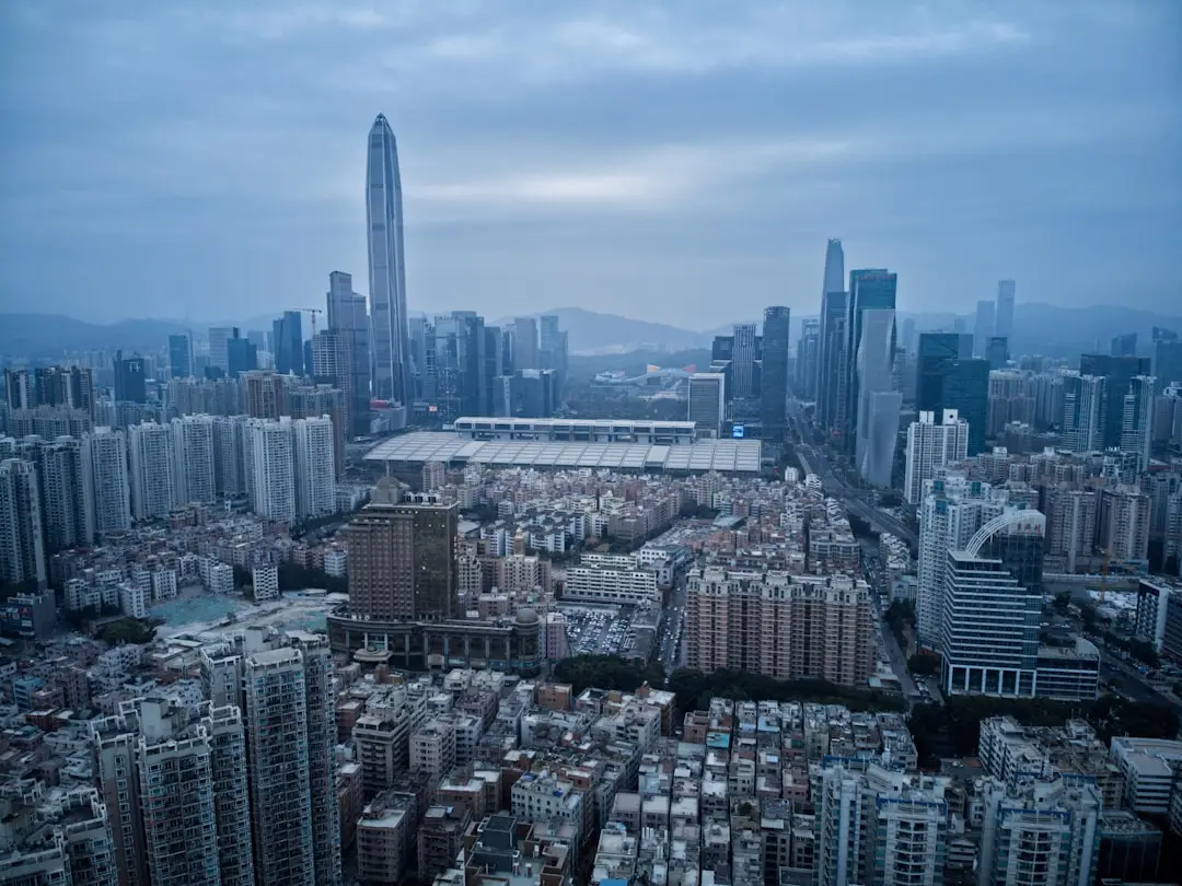 重庆企业品牌VI设计指南：从基础系统到应用落地的完整流程解析