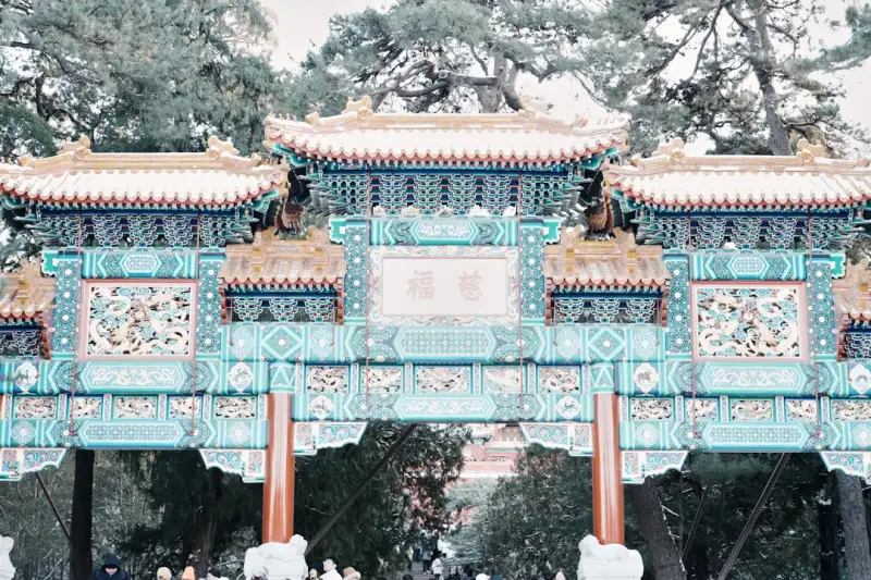品牌VI设计全流程指南:从企业理念到视觉落地的关键策略